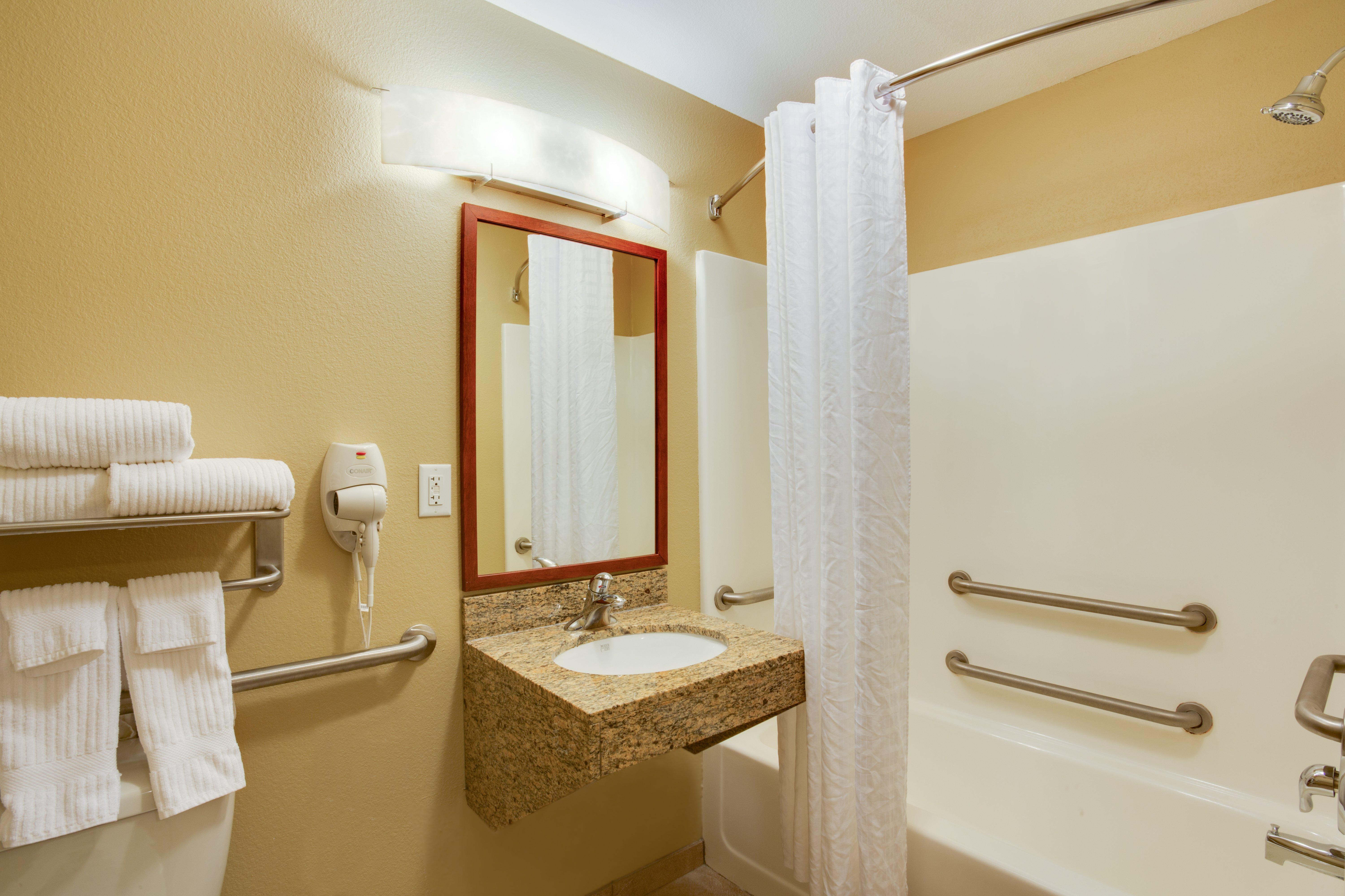 Candlewood Suites Tallahassee By Ihg Exterior photo