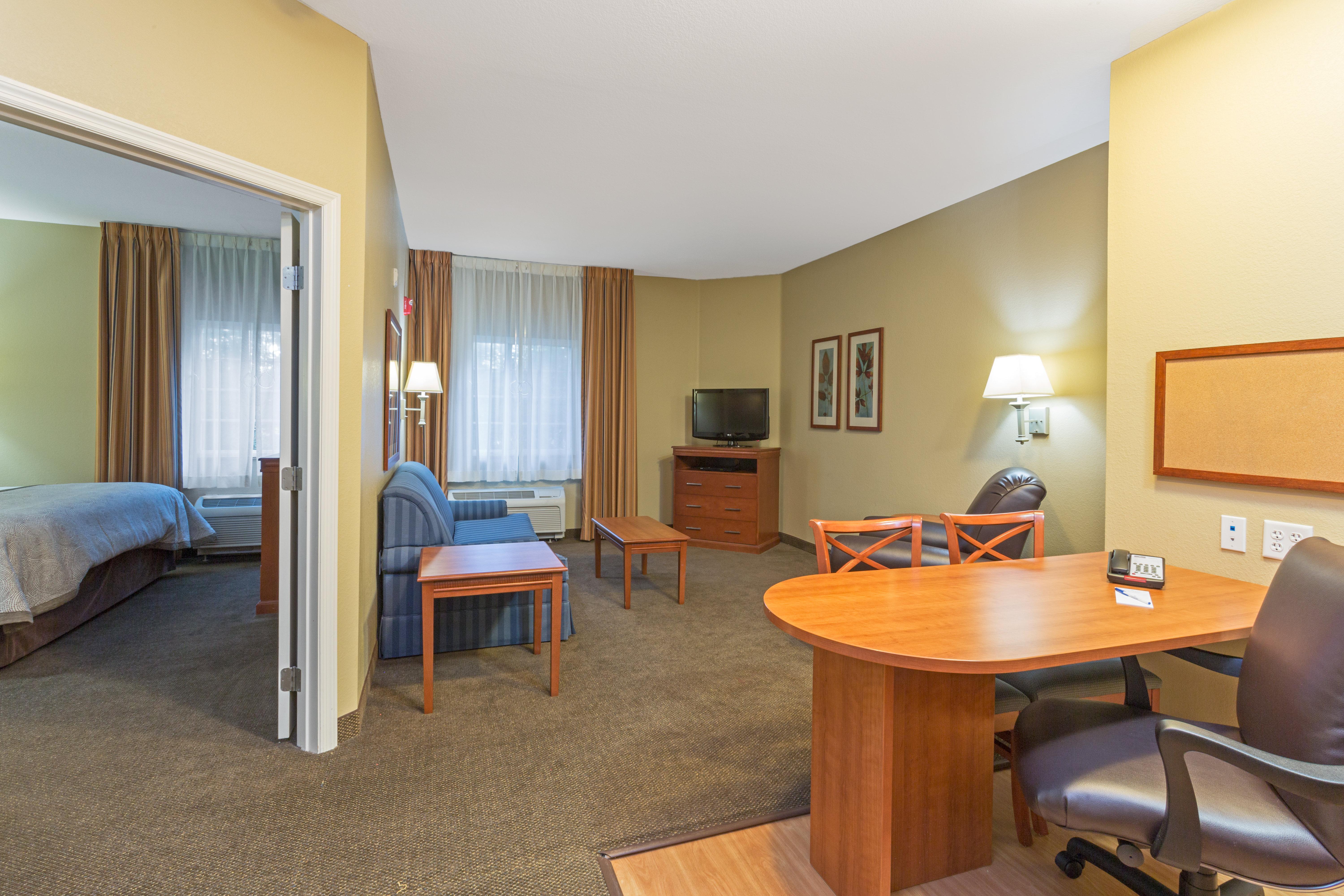 Candlewood Suites Tallahassee By Ihg Exterior photo