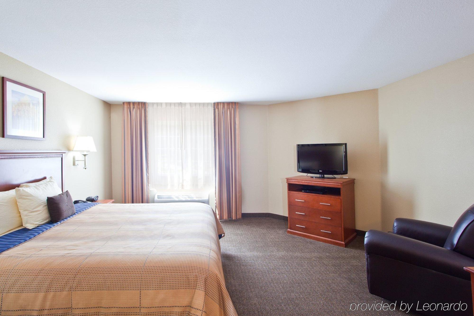 Candlewood Suites Tallahassee By Ihg Room photo