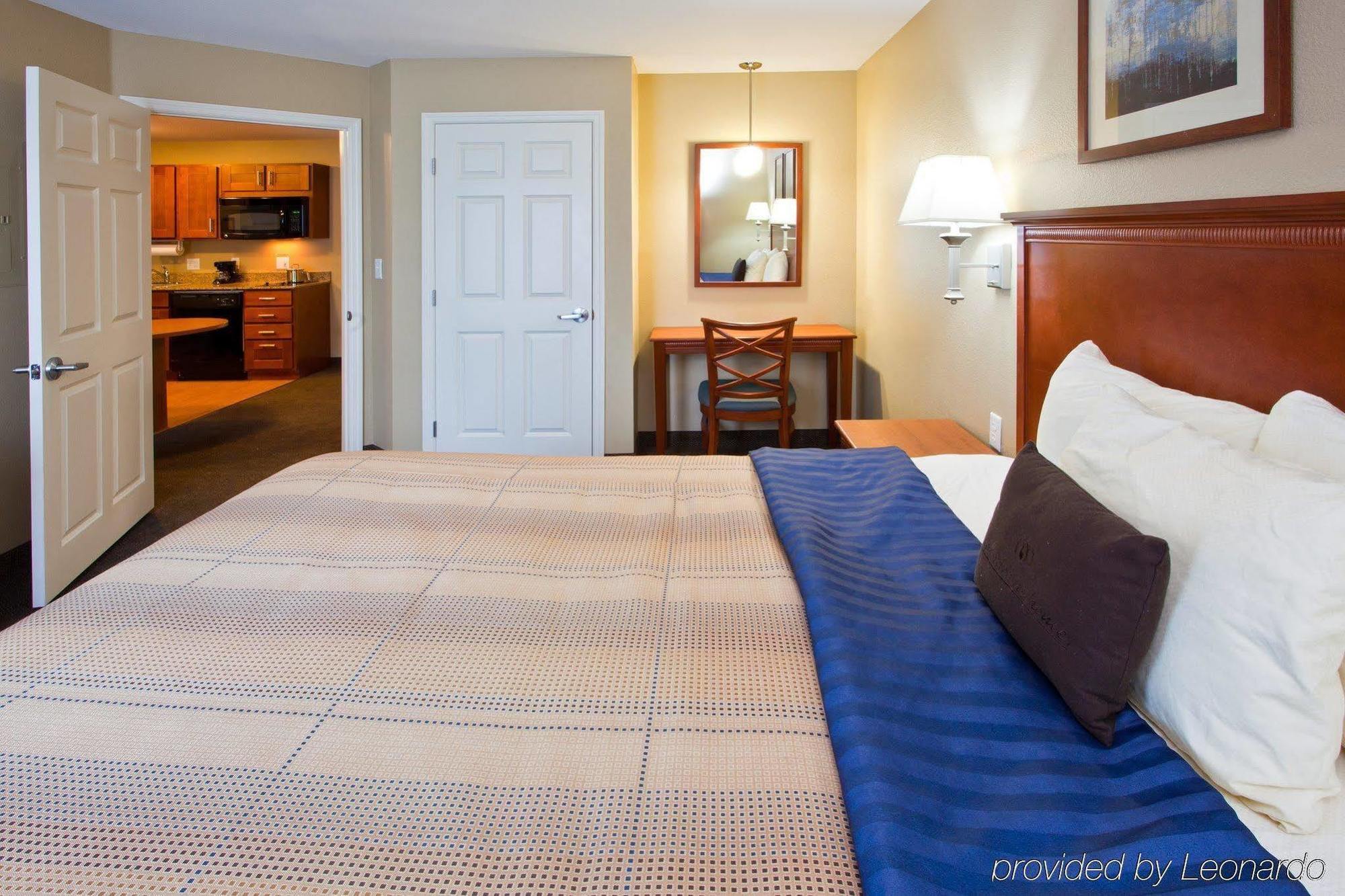 Candlewood Suites Tallahassee By Ihg Room photo